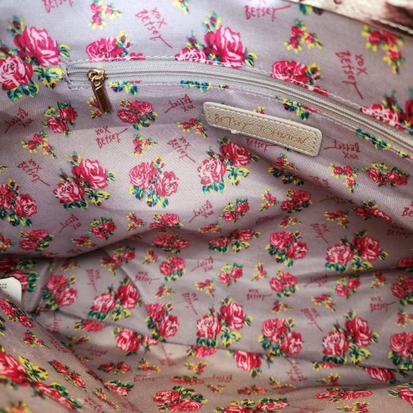 Betsey Johnson Xozaria Large Tote - Picture 8 of 16